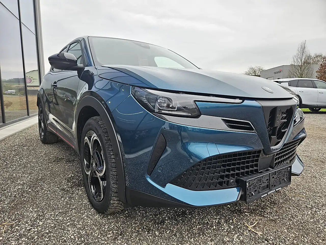 Alfa Romeo Junior 2025