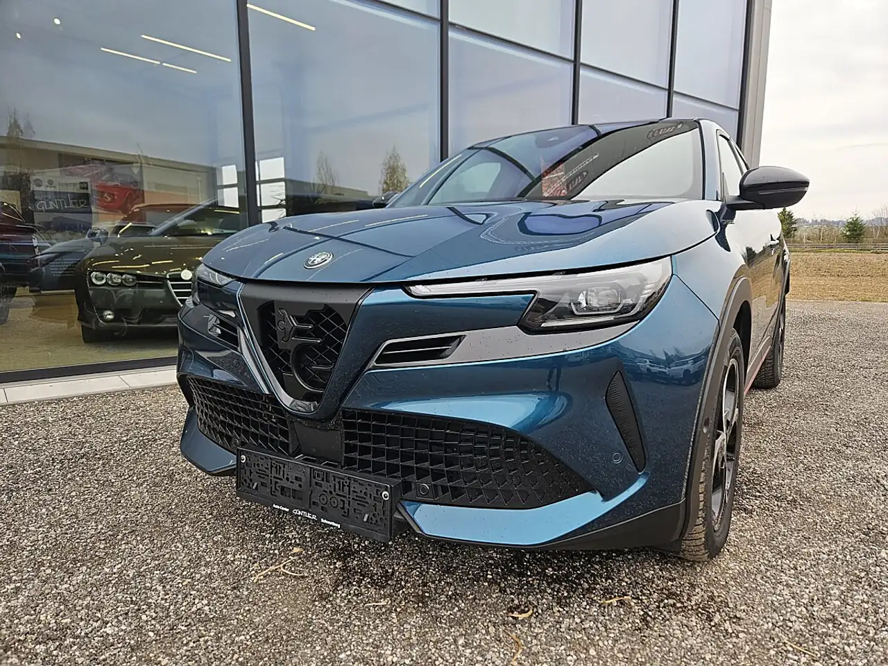 Alfa Romeo Junior 2025