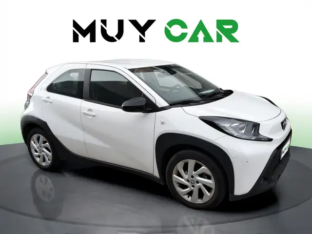 Toyota Aygo X Play s-CVT