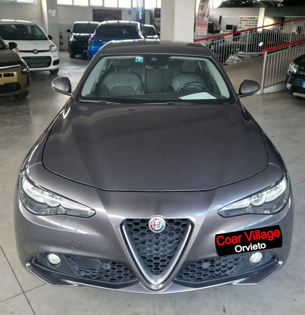 Alfa Romeo Giulia Giulia 2.2 t Super 180cv auto Grigio - 2