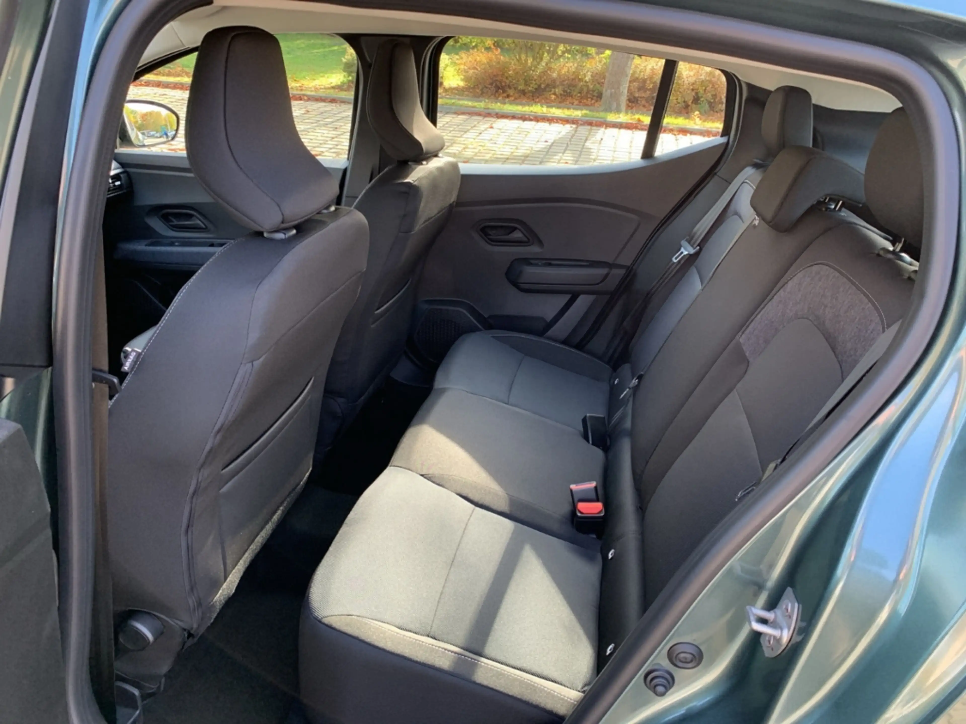 Dacia Sandero EXPRESSION ECO-G 120 Expression KLIMA+PDC+KAMERA+B — photo 11