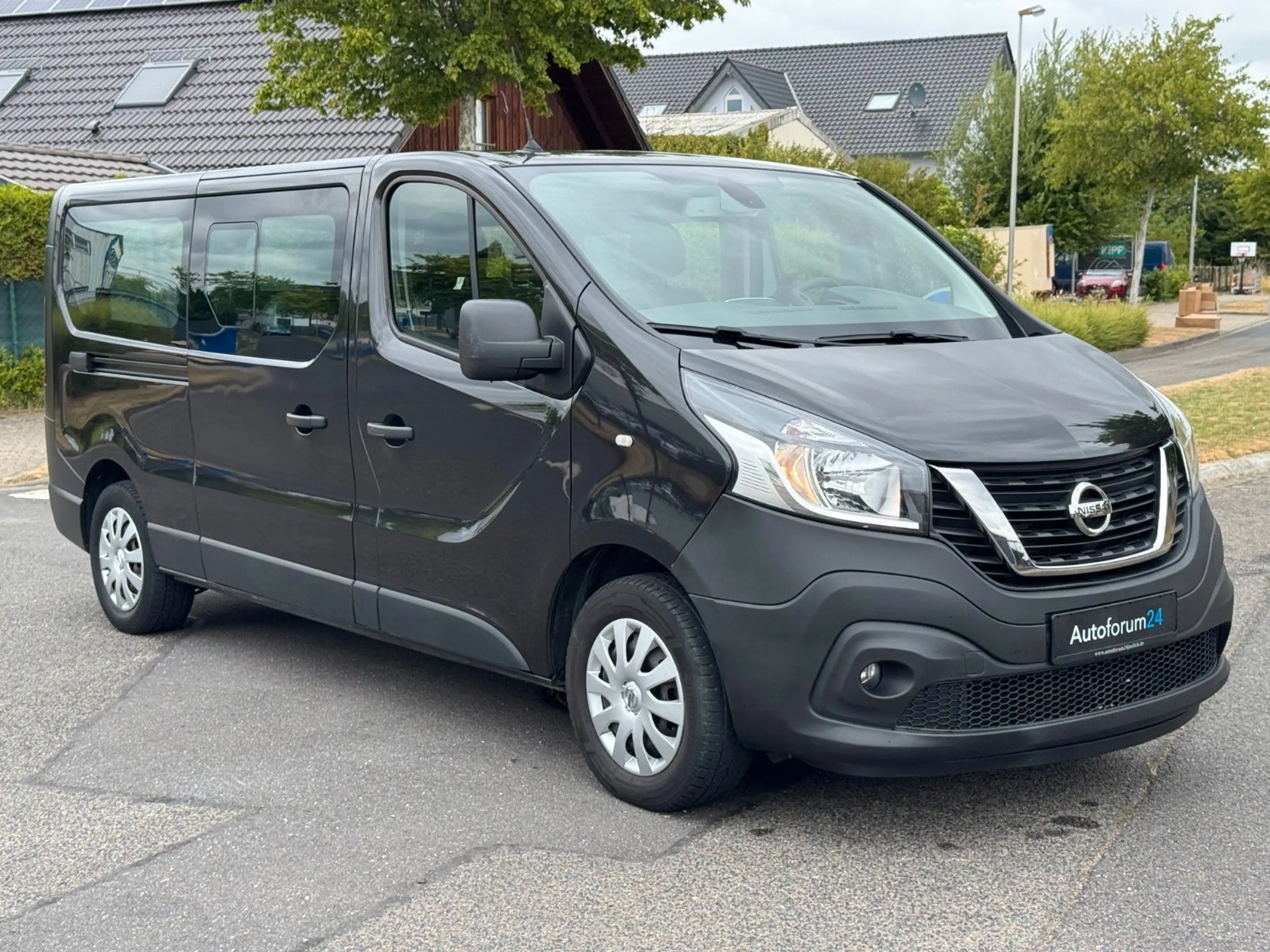 Nissan NV300 Kombi L2H1 2,9t COMFORT *8-Sitz*AHK*RFK* — photo 7