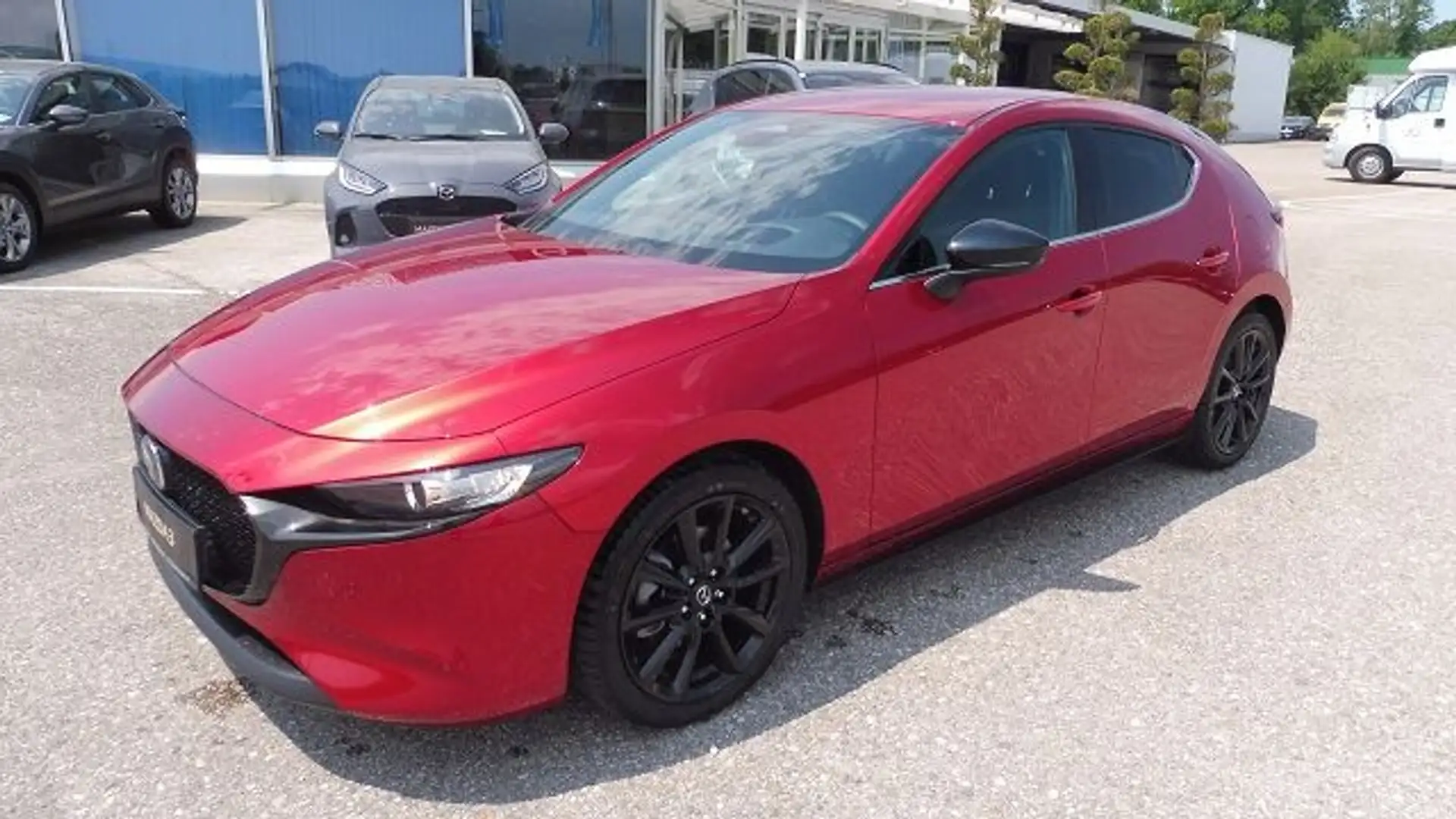 Mazda 3 Mazda3 e-Skyactiv-G140 Homura Rot - 1