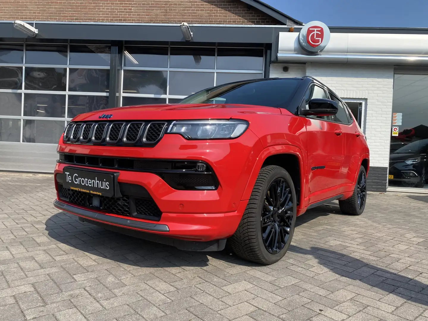 Jeep Compass S 4xe 240 Plug-in Hybrid Electric Rood - 2