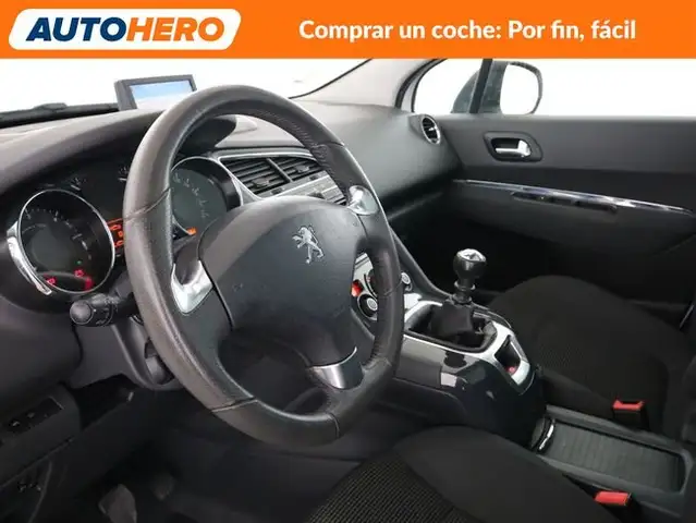 Peugeot 5008 view 12