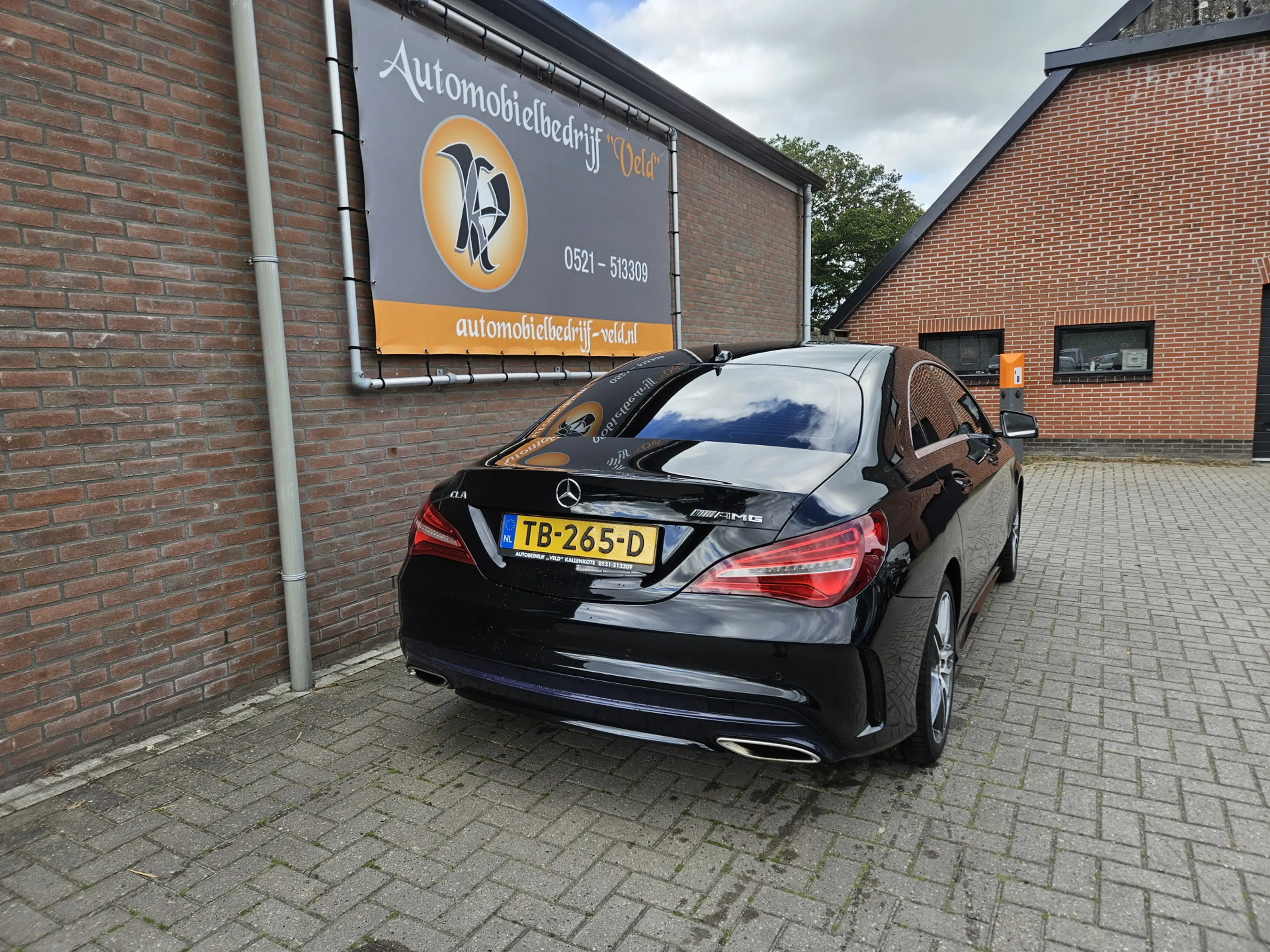 Mercedes-Benz CLA 180 Business Solution AMG Upgrade Edition — photo 22