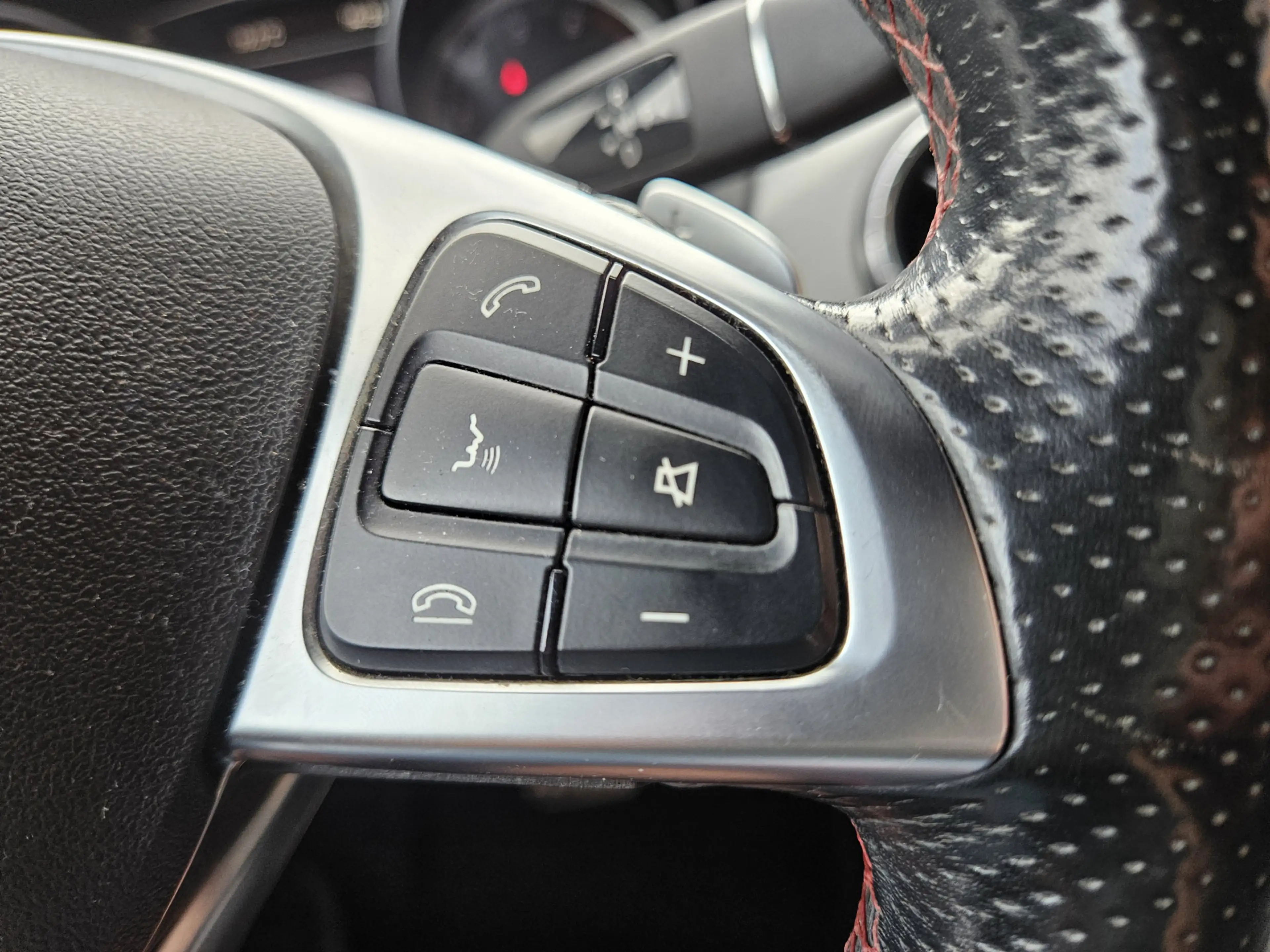 Mercedes-Benz CLA 180 Business Solution AMG Upgrade Edition — photo 17