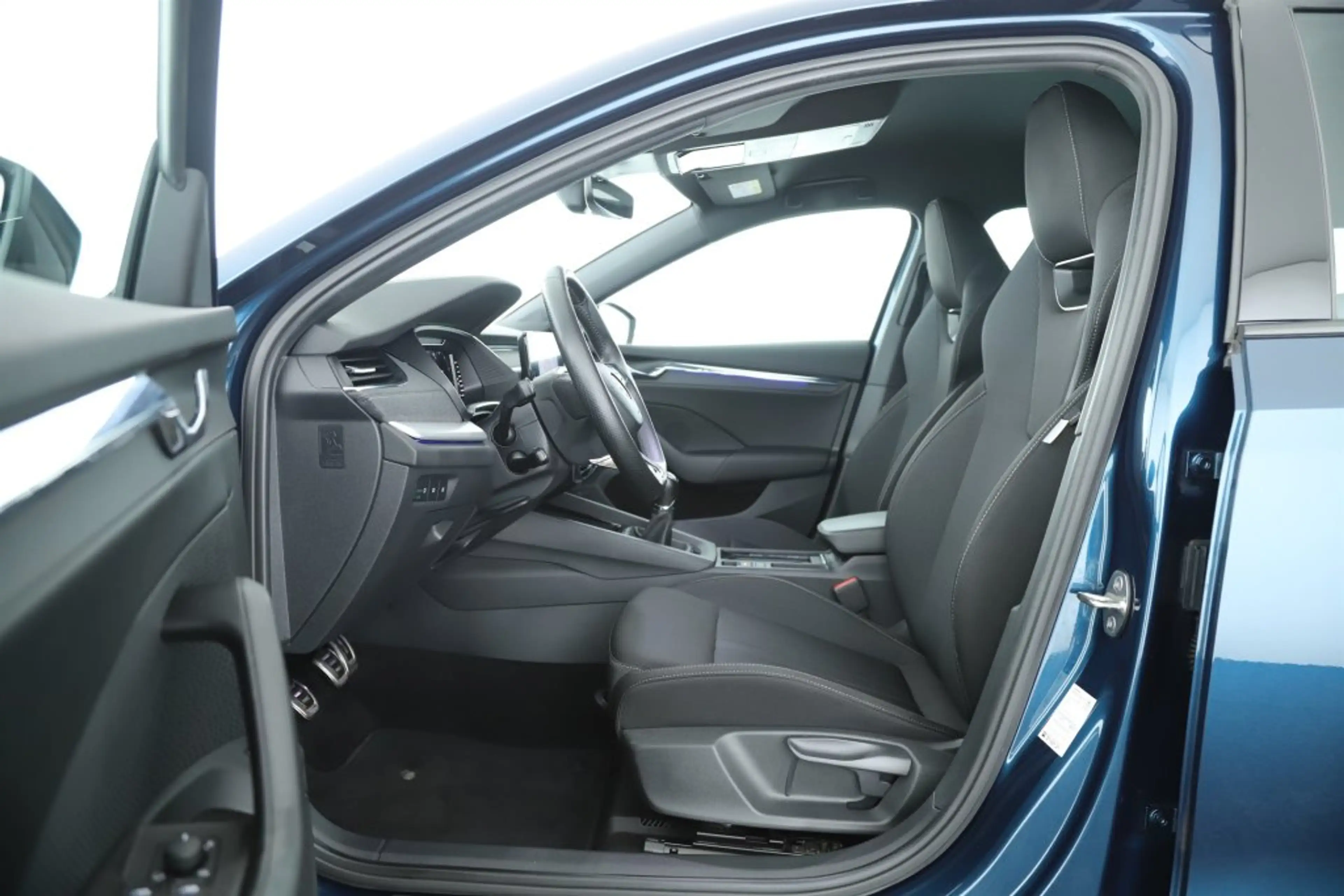 Skoda Octavia Combi 2,0 TDI STYLE SPORTPAKET NAVI LED VIRTUAL — photo 10