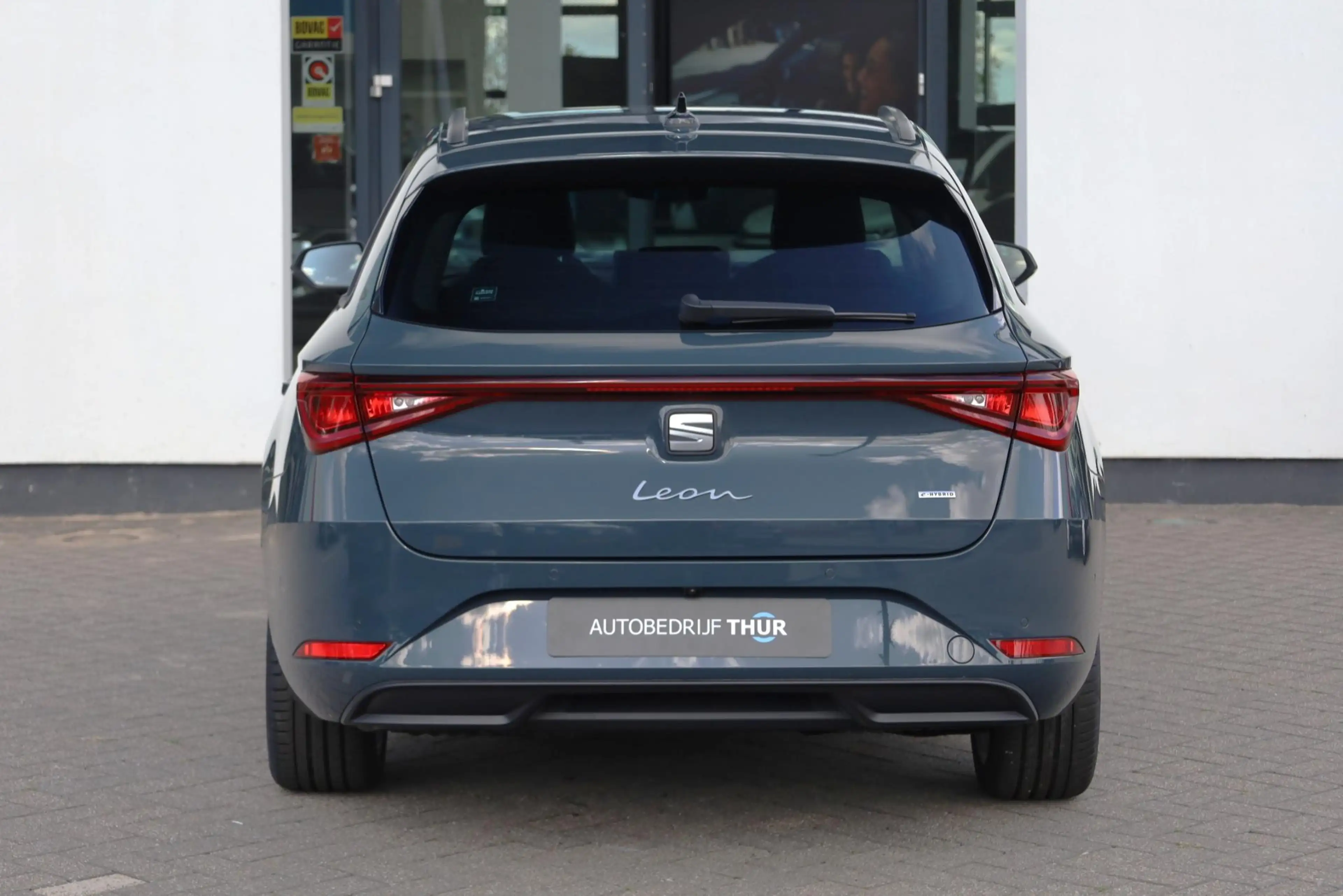SEAT Leon e-Hybrid Sportstourer 1.5 TSI Style Business Intense 204PK — photo 9