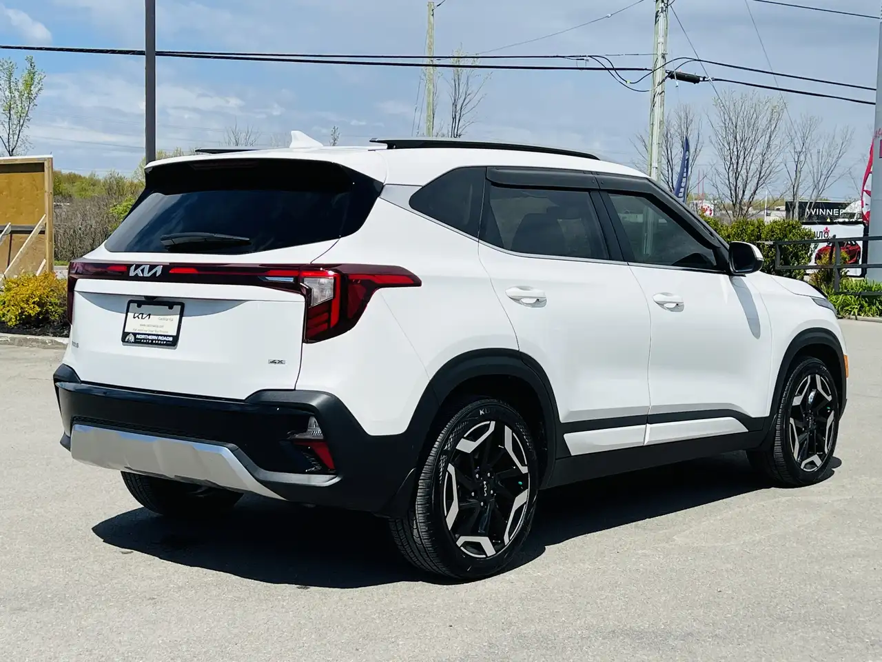 Kia Seltos снимка Kia Seltos