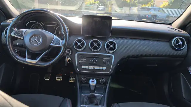 Mercedes-Benz A-Class view 11