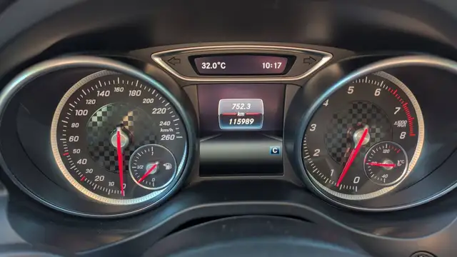 Mercedes-Benz A-Class view 12