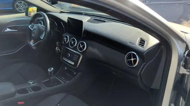 Mercedes-Benz A-Class view 10