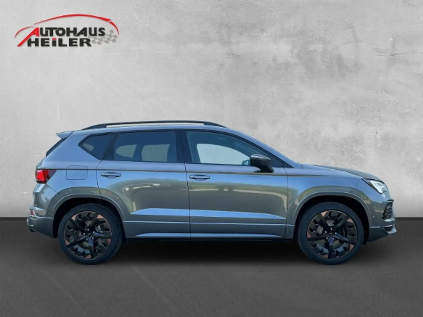 CUPRA Ateca VZ 4Drive 2.0 TSI AHK Navi Pano Top View LED Grau - 2