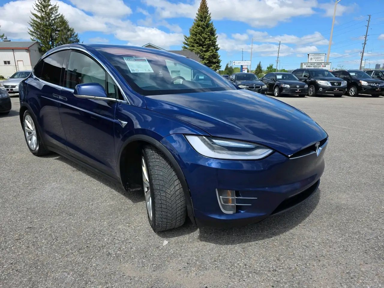 Tesla Model X fotografie Tesla Model X