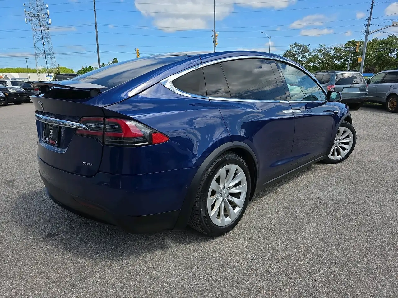 Tesla Model X fotografie Tesla Model X