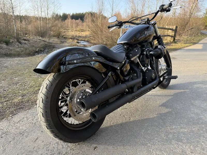 Harley-Davidson Street Bob - foto 2