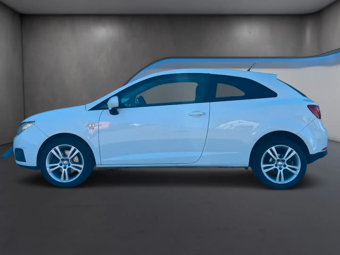SEAT Ibiza SC Sport KLIMA*BI-XEN*2HAND*TÜV 05/2027 Weiß - 2