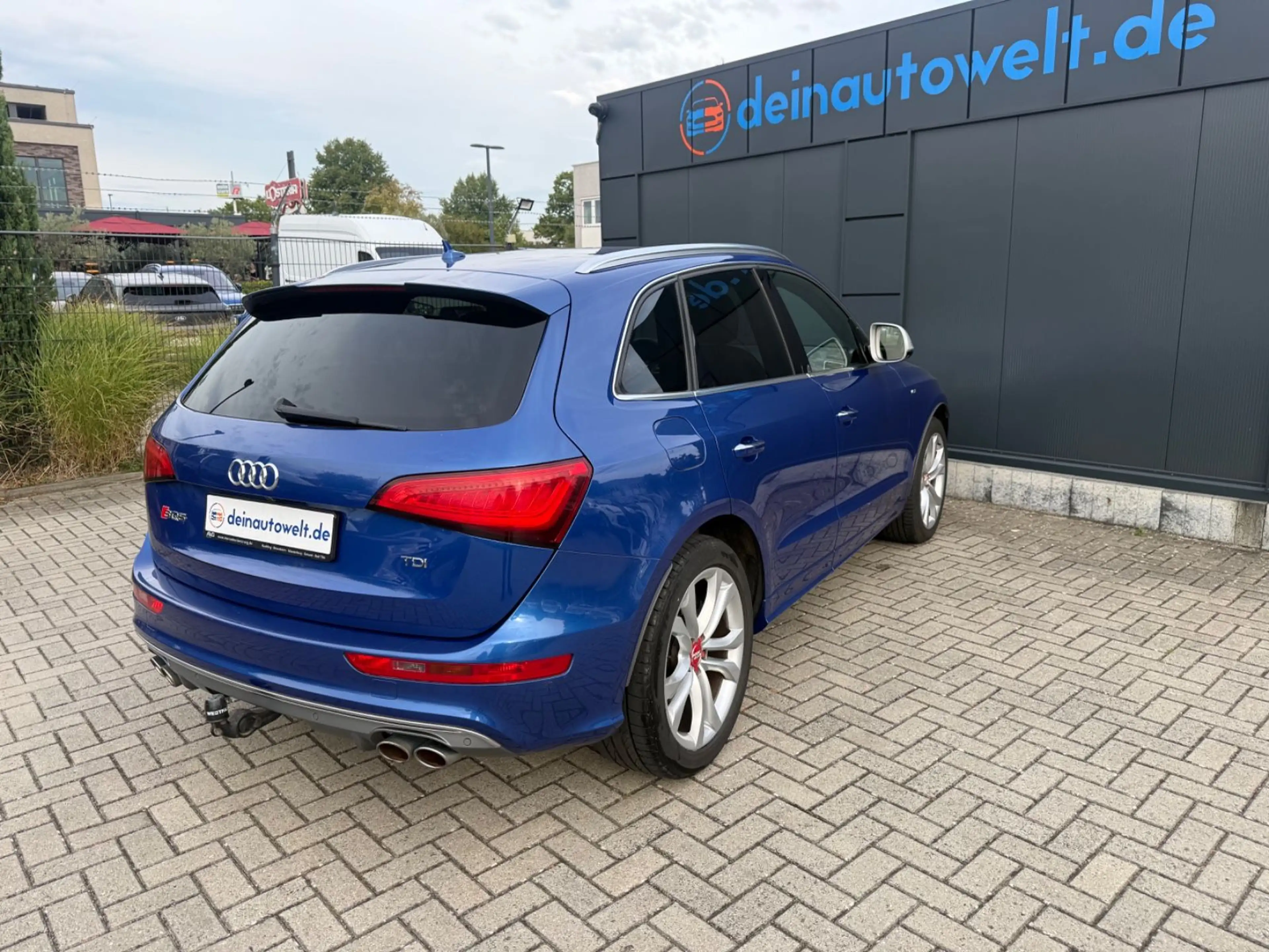 Audi SQ5 3.0 TDI quattro — photo 6