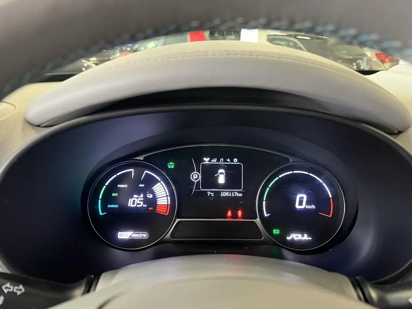 Kia Soul EV Edition 30 kWh Navigatie, Stoelverwarming, Acht Wit - 2