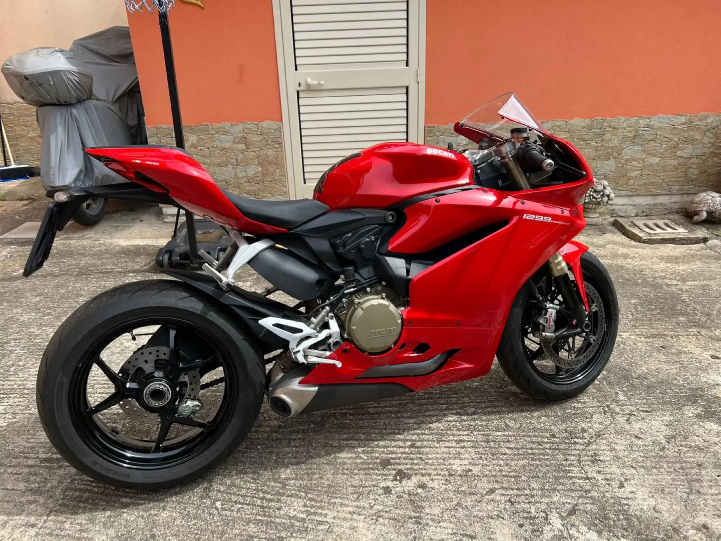 Ducati 1299 Panigale Kırmızı - 2
