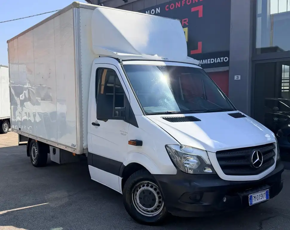 Mercedes-Benz Sprinter 2017 из Европы — купить под ключ