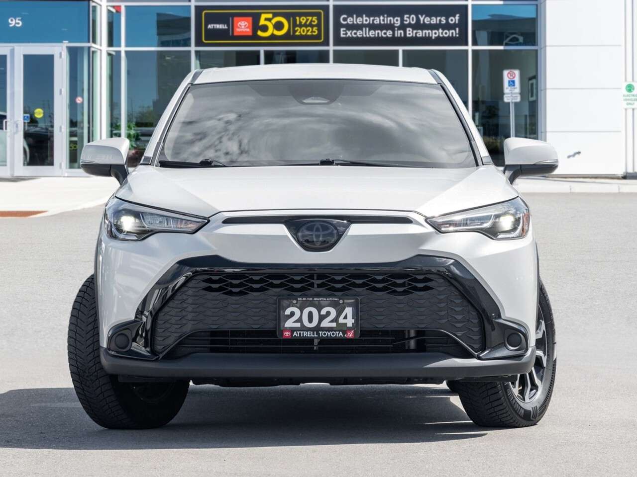 2024 Toyota Corolla Cross Hybrid SE AWD — снимка 1