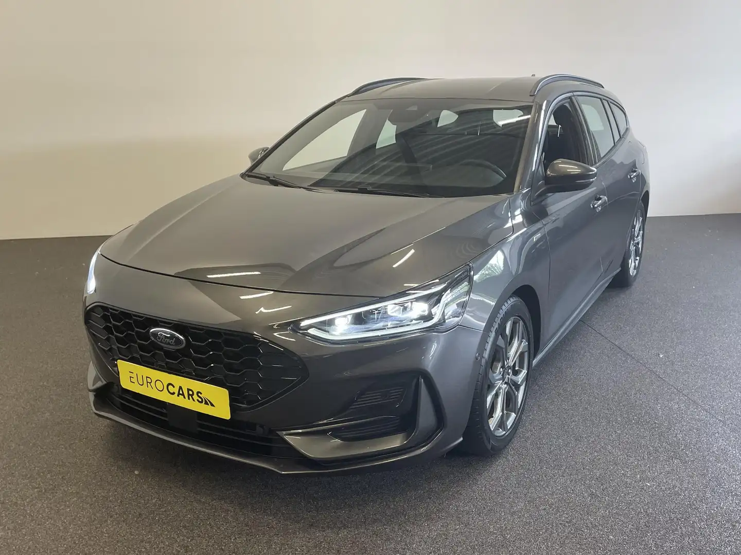 Ford Focus Wagon 1.0 EcoBoost Hybrid ST Line Navigatie Climat Grijs - 2