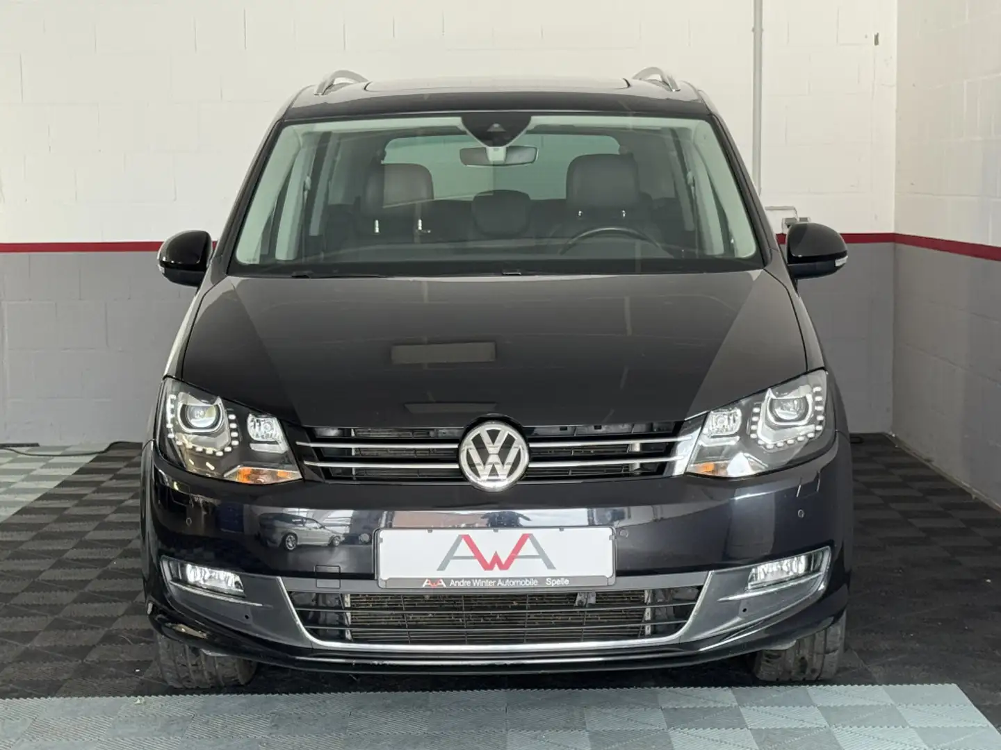 Volkswagen Sharan 2.0 TDI Highline Leder Xenon Pano ACC Noir - 2