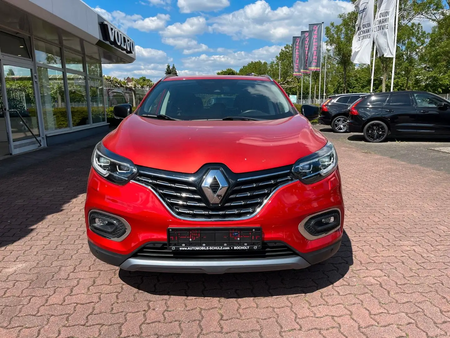 Renault Kadjar TCe 160 EDC GPF Bose Edition crvena - 2