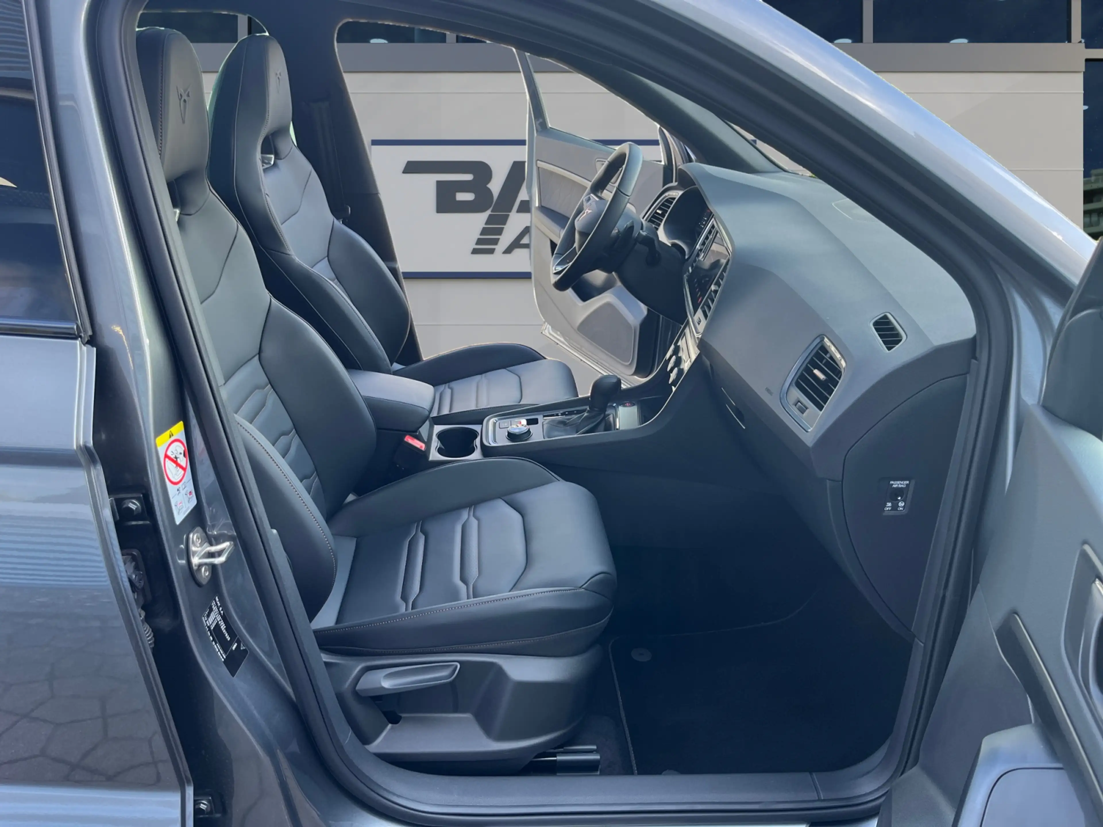 CUPRA Ateca 2.0 TSI 4Drive+AHK+LEDER+PANO+LED — photo 6