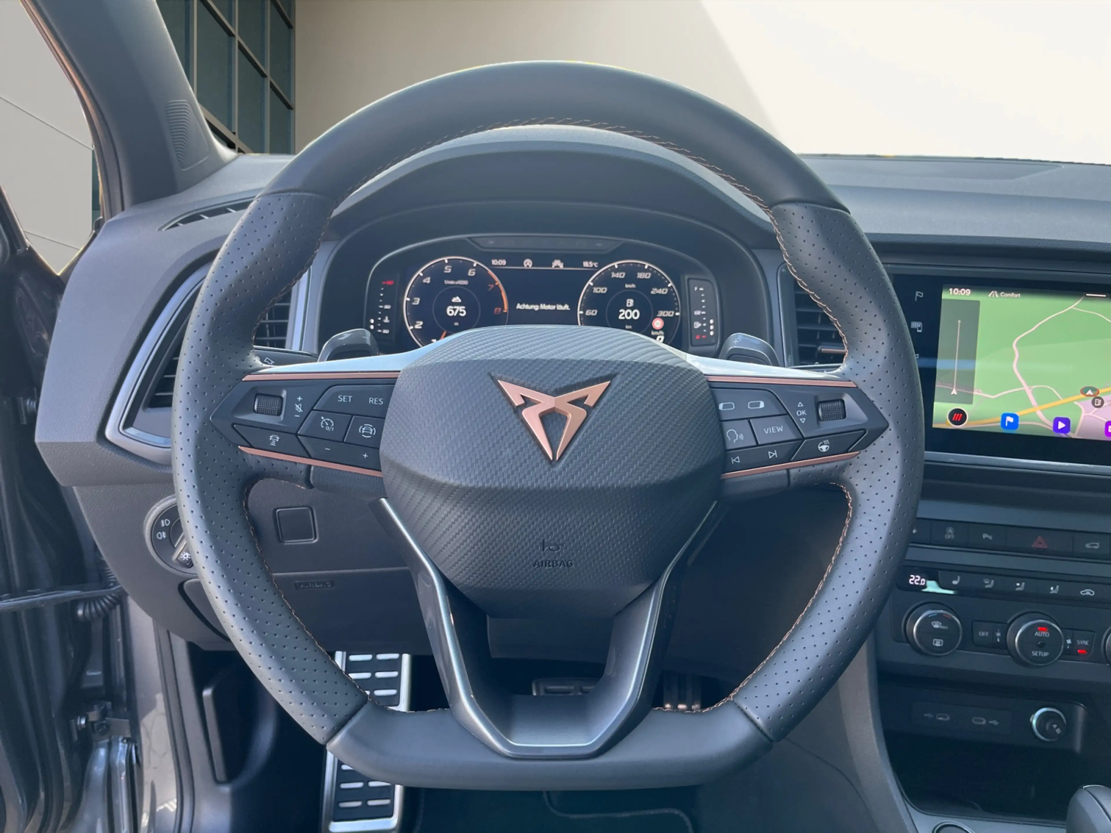 CUPRA Ateca 2.0 TSI 4Drive+AHK+LEDER+PANO+LED — photo 10