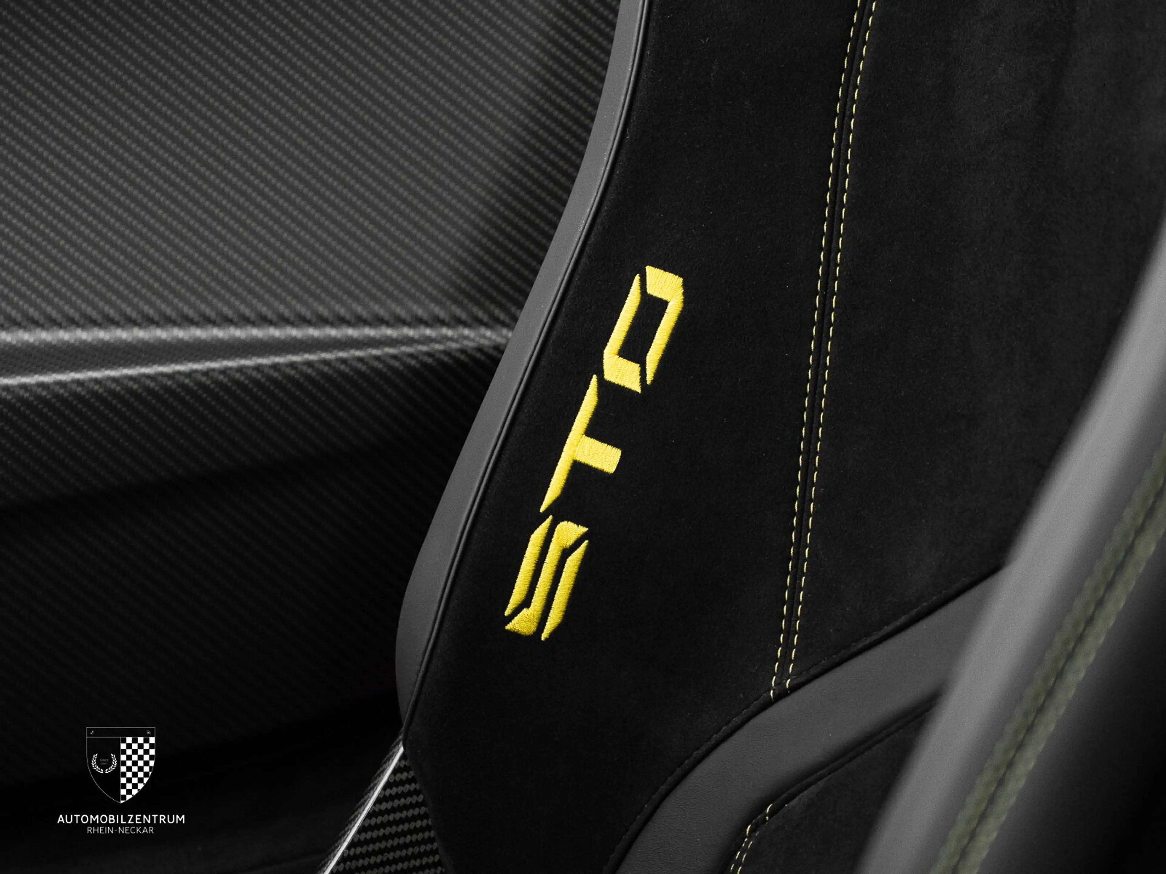 Lamborghini Huracán Huracán STO FullCarbon/DarkPackage/RacingSeats — photo 13