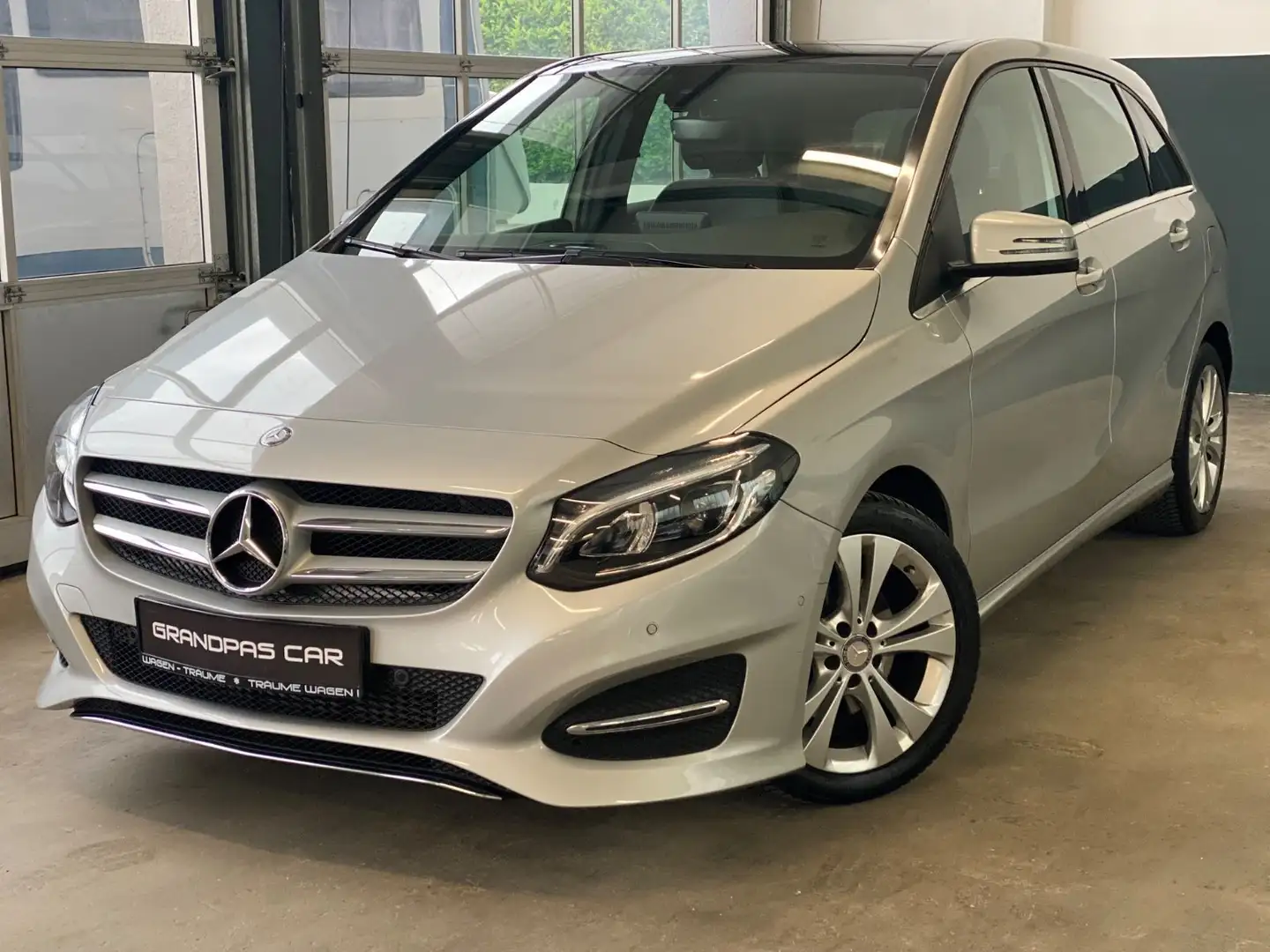 Mercedes-Benz B 200 Elegance TOPAusstattung qm1.Hd Argintiu - 1