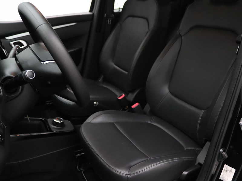 Dacia Spring Expression 27 kWh Apple Carplay/Android Auto | Air — photo 6