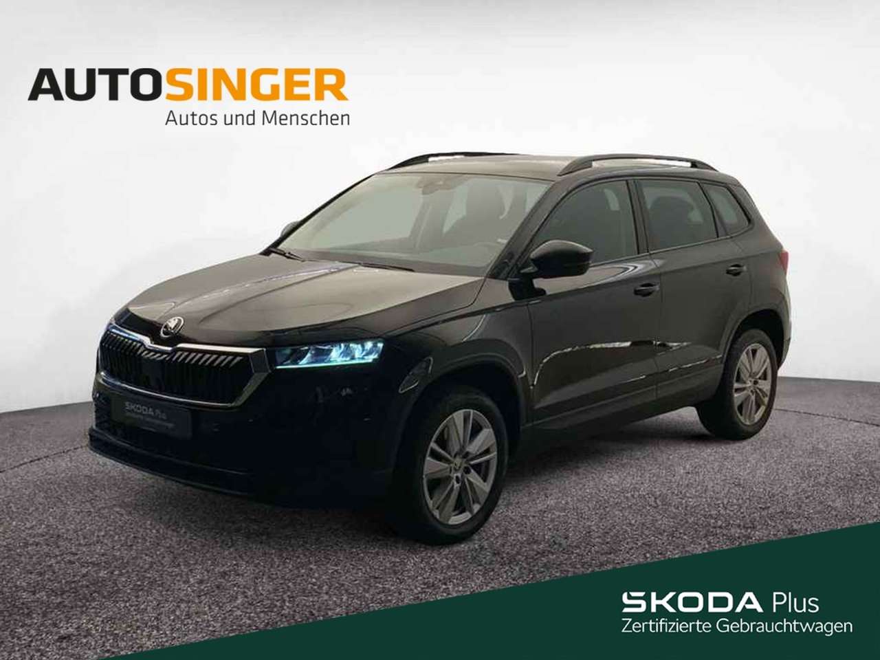 Skoda Karoq 2024 — Selection 1.5 TSI DSG *LED*GRA*R-CAM*SHZ*