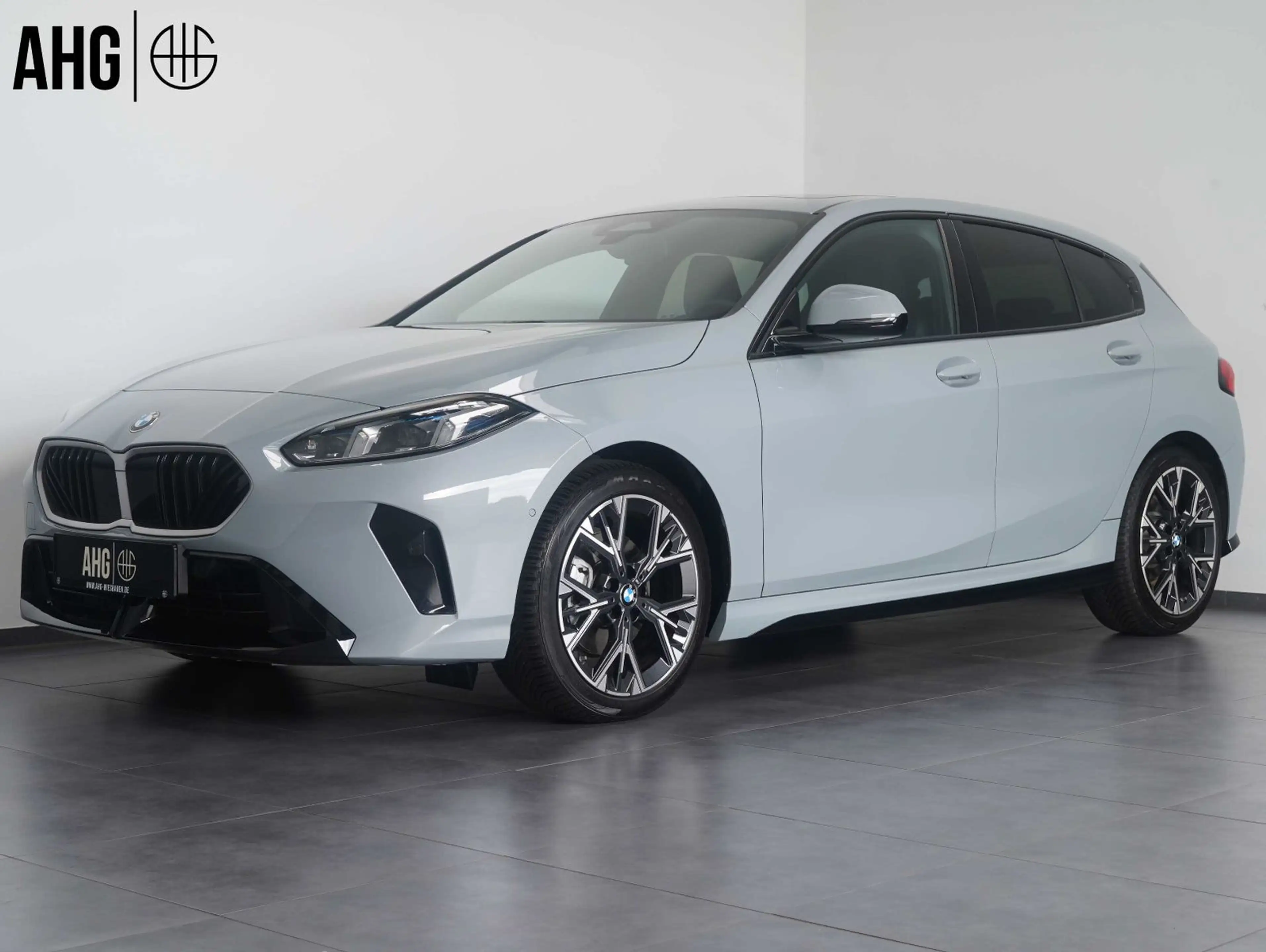 BMW 120 M Sport SHADOW/BROOKLYN/PANORAMA/AHK