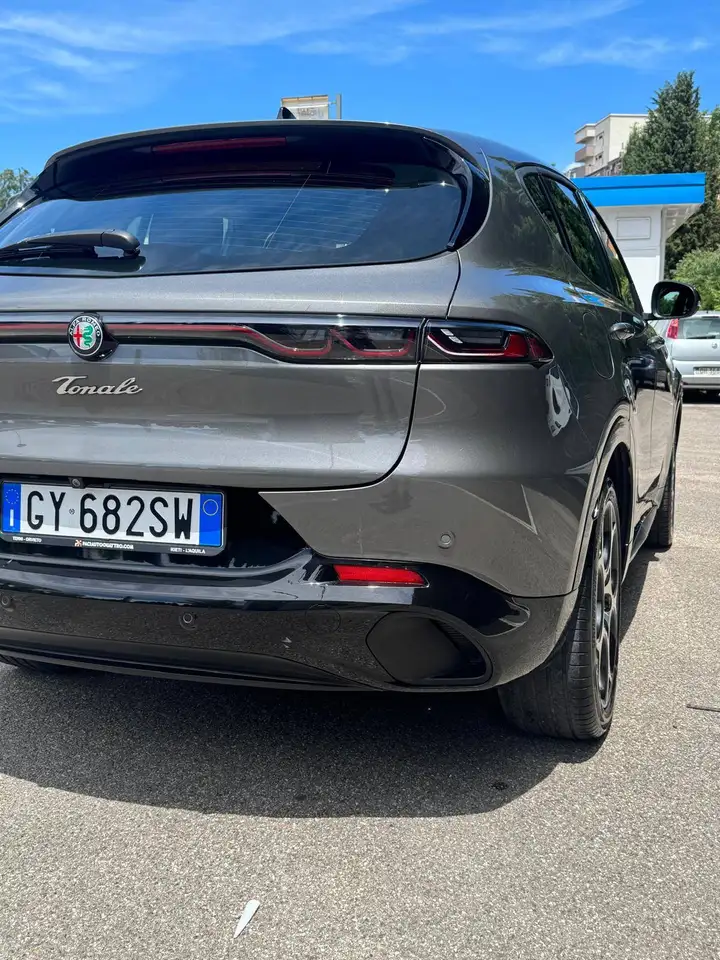 Alfa Romeo Tonale 2025