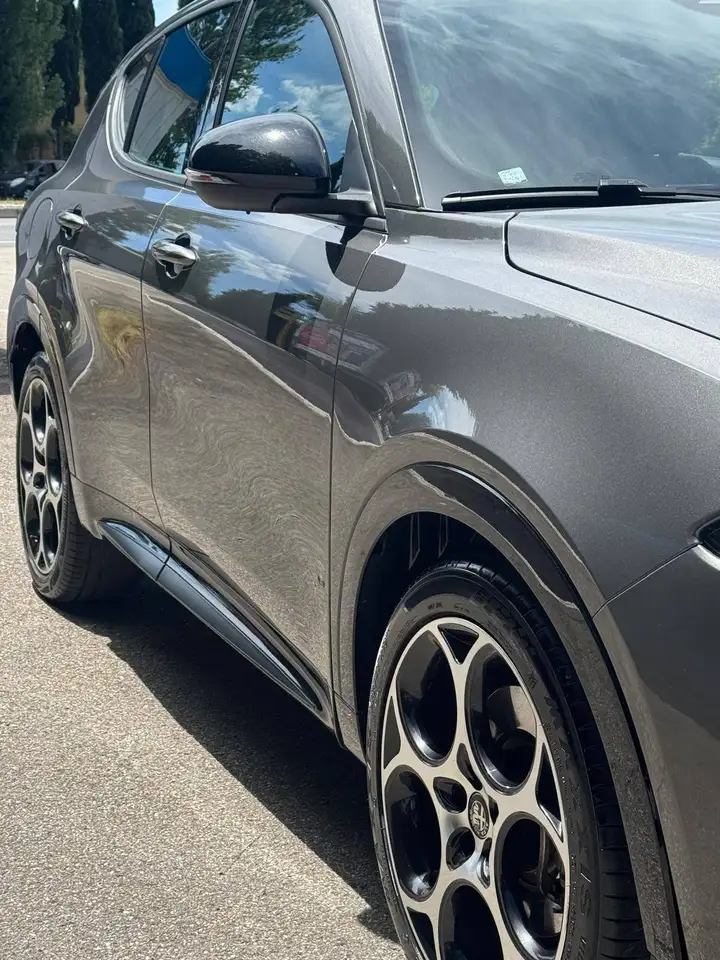 Alfa Romeo Tonale 2025