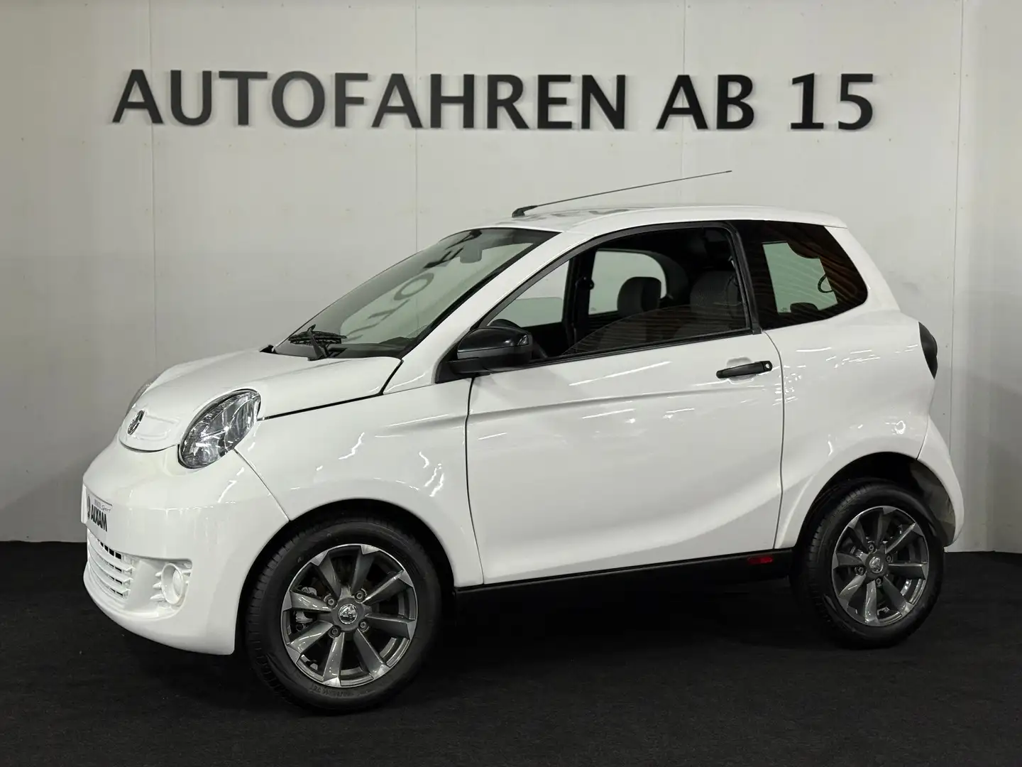 Aixam City Minauto Sport, Carplay, Kubota Mit Lieferung Weiß - 1