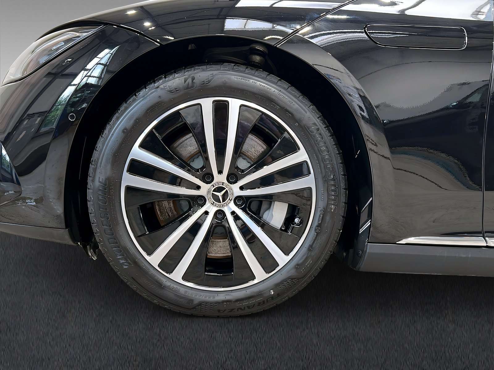 Mercedes-Benz EQE