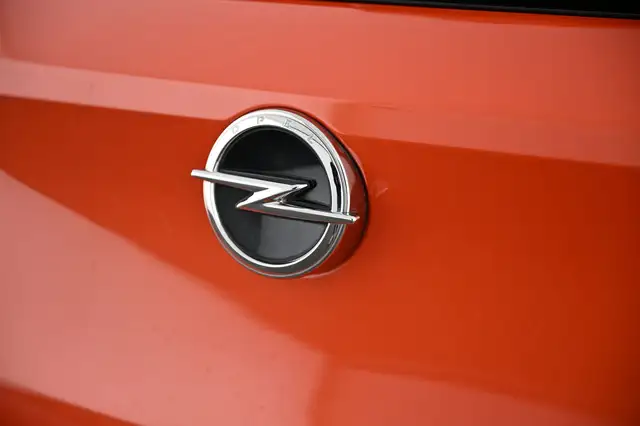 Opel Corsa-E view 13