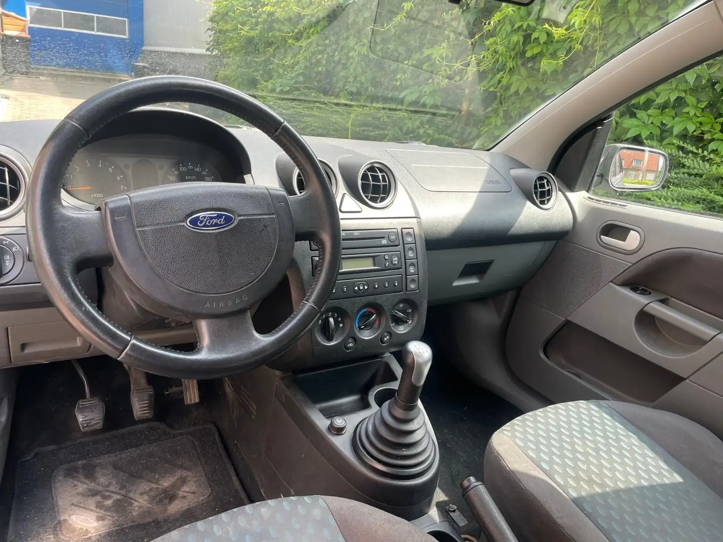 Ford Fiesta Fiesta 1.4-16V First Edition Vert - 1