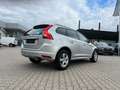 Volvo XC60 D4 Kinetic *Navi el.Heck Sitzh. Alu PDC* Silber - thumbnail 4
