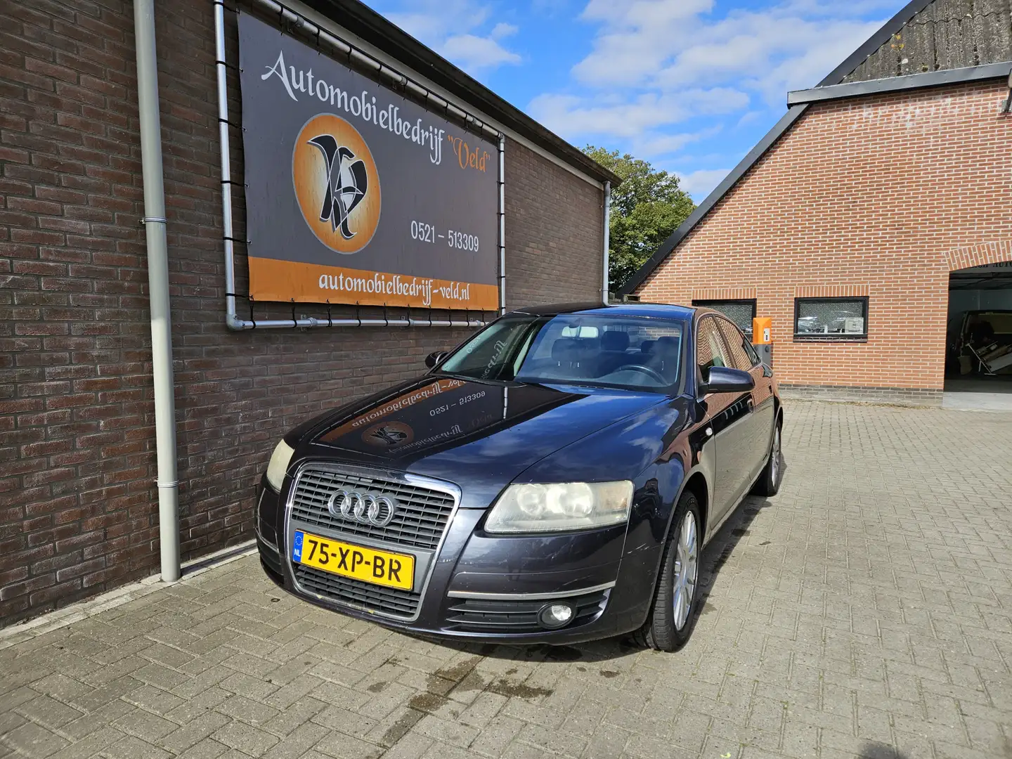 Audi A6 Limousine 2.8 FSI Pro Line Business Grijs - 1