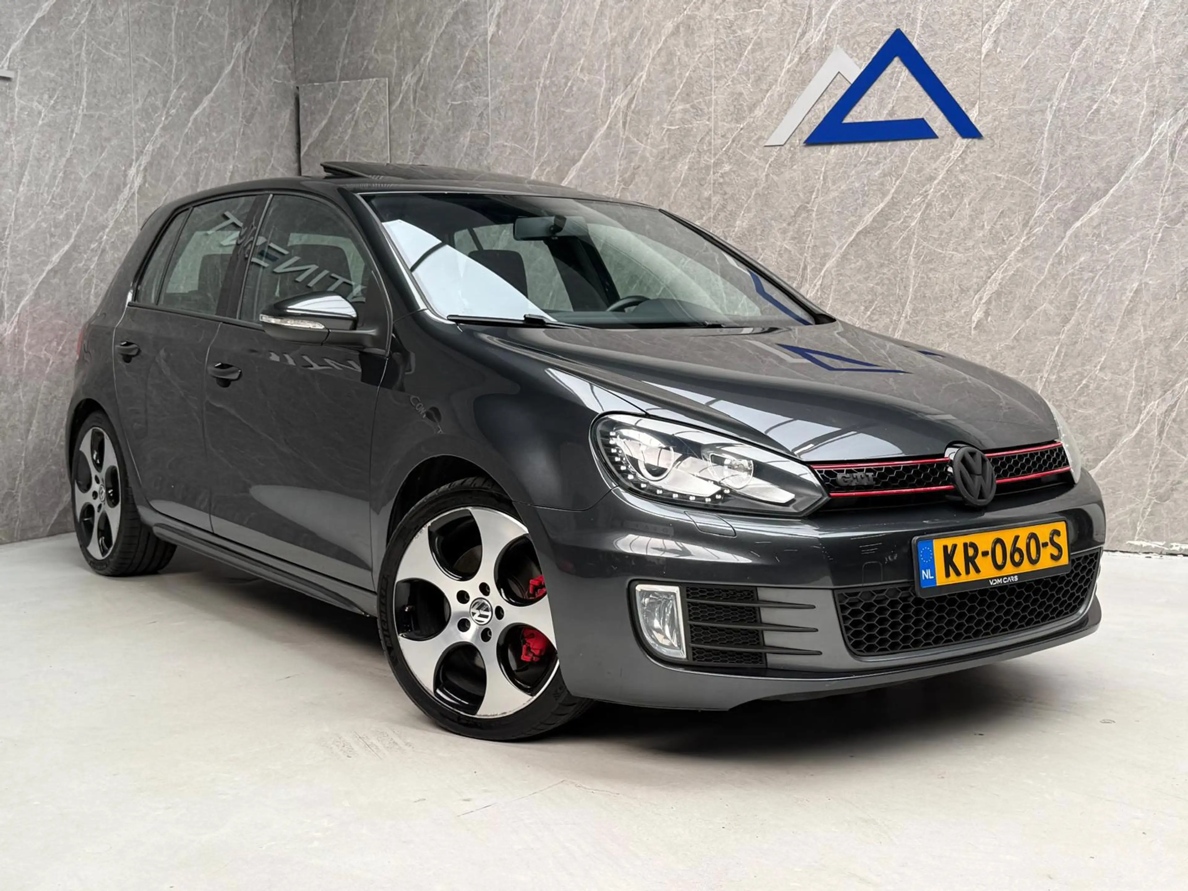 Volkswagen Golf GTI 2.0 TSI DSG / Onderhouden / Schuifdak / APK — photo 3