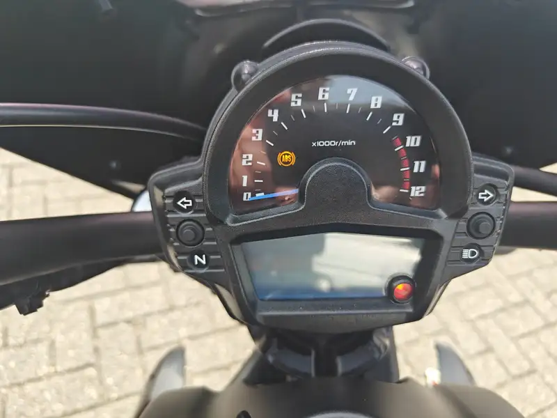 Kawasaki Vulcan S - foto 8