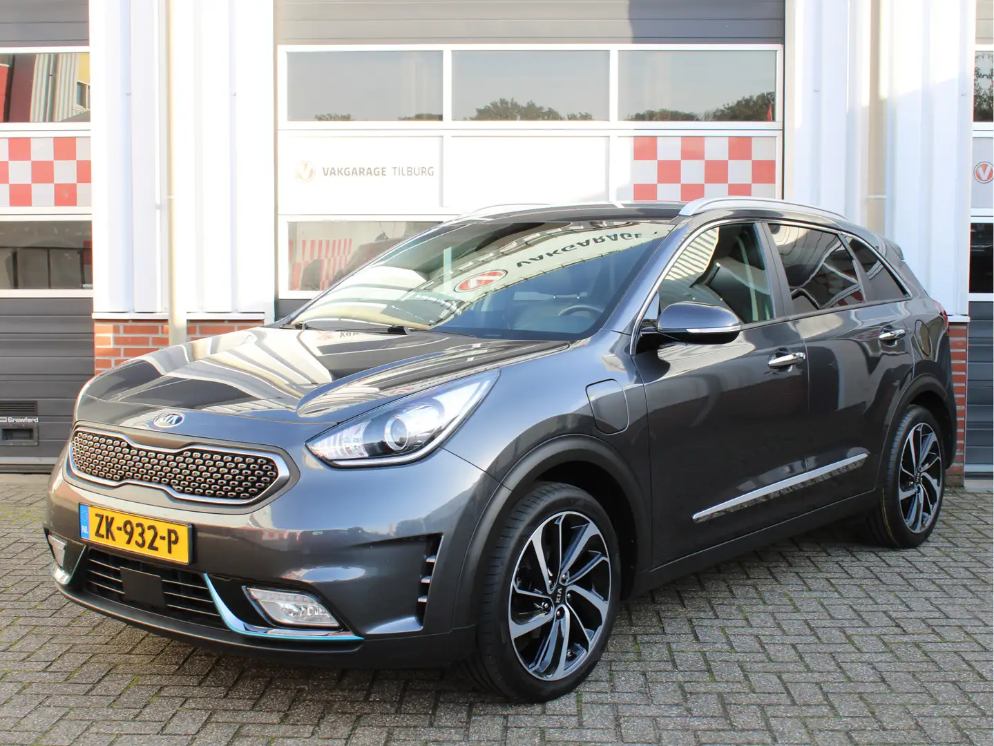 Kia Niro 1.6 GDi PHEV DynamicPlusLine 1e Eig/AdaptiveCruise Gris - 2