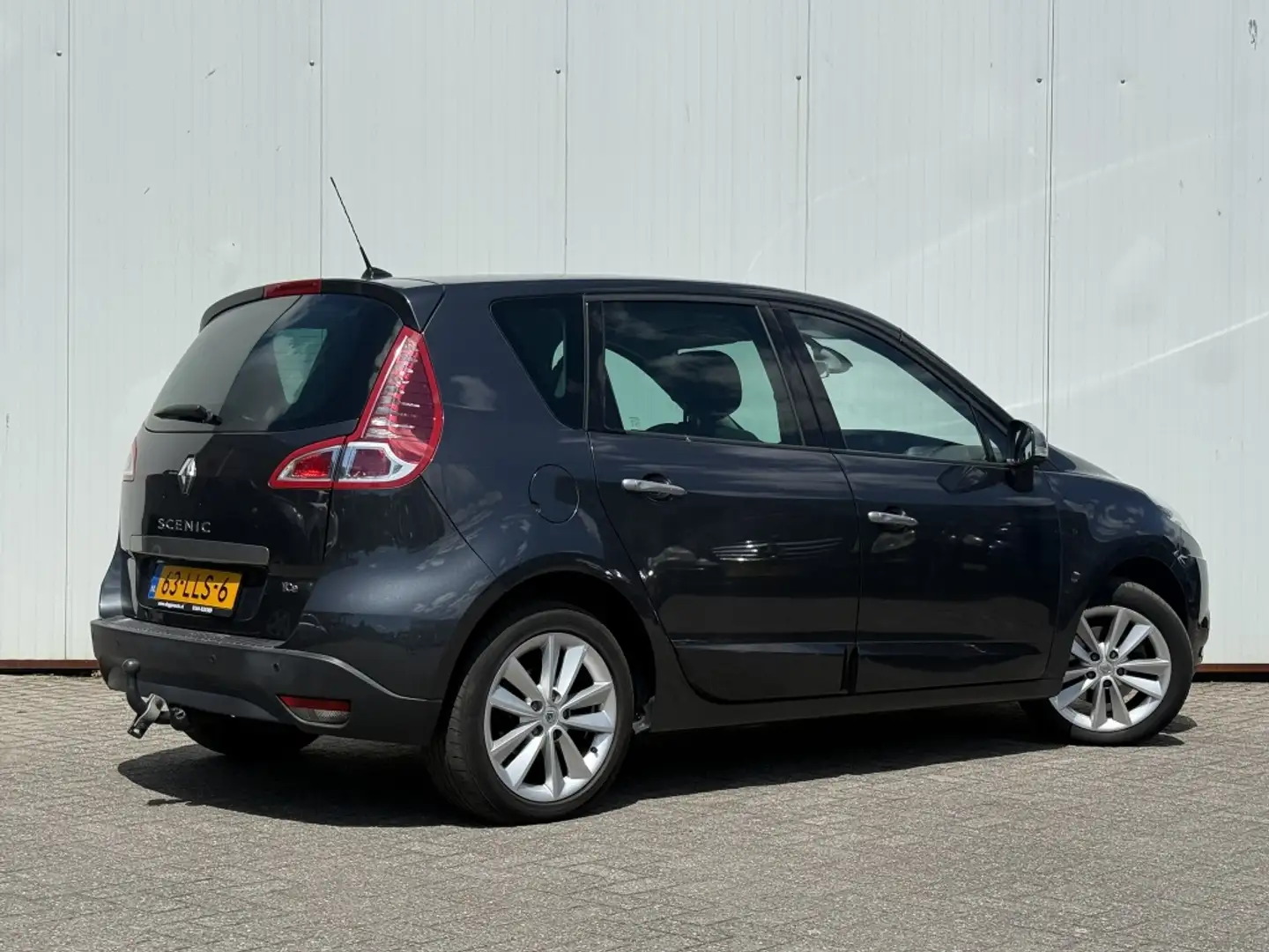 Renault Scenic 1.4 TCE Celsium Origineel NL Trekhaak Clima Grijs - 2