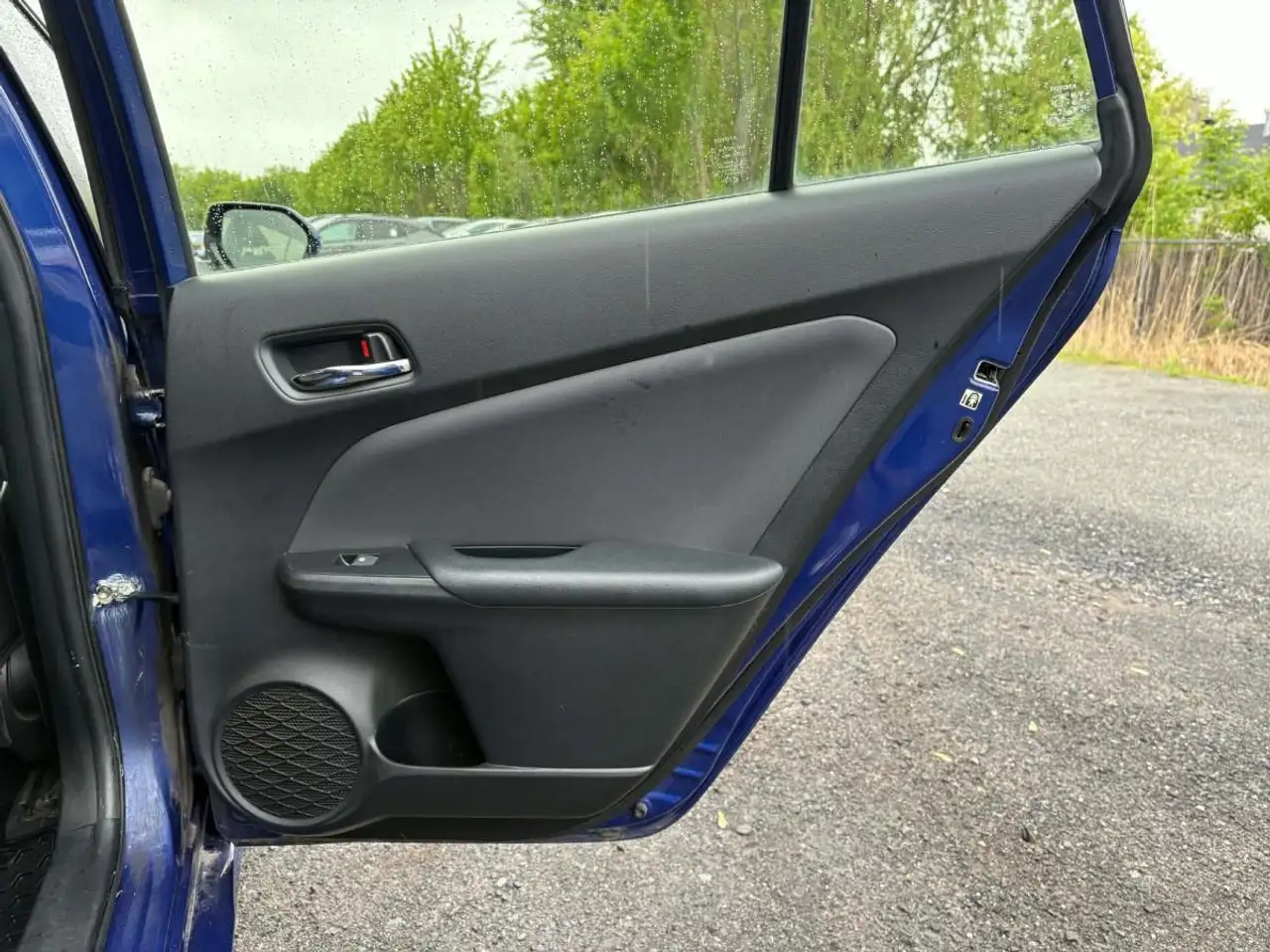 Toyota Prius снимка Toyota Prius